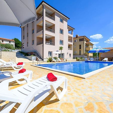 Stancija Amorozo 5 - Apartment N. 7 Πόρετς Εξωτερικό φωτογραφία