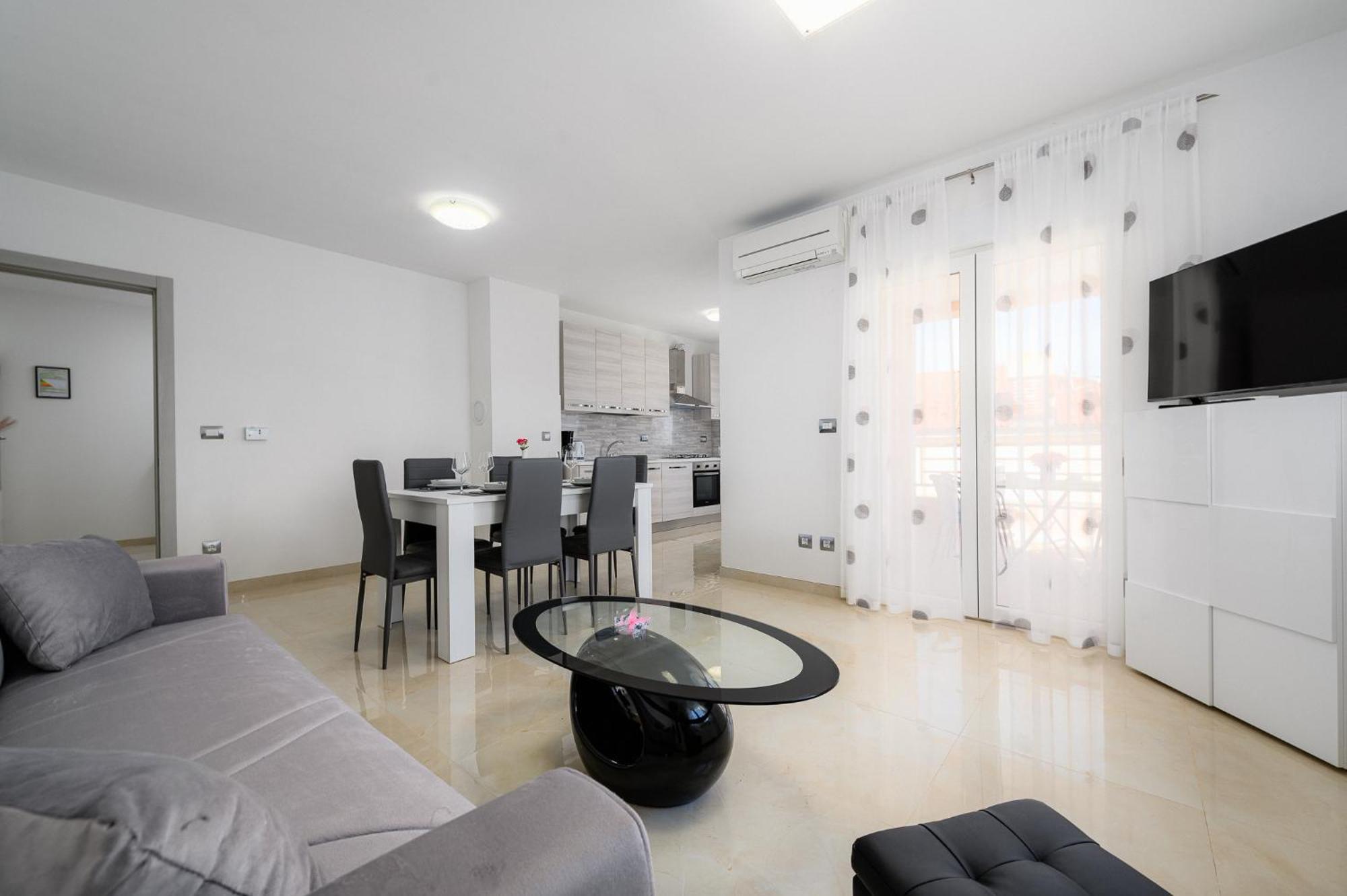 Stancija Amorozo 5 - Apartment N. 7 Πόρετς Εξωτερικό φωτογραφία
