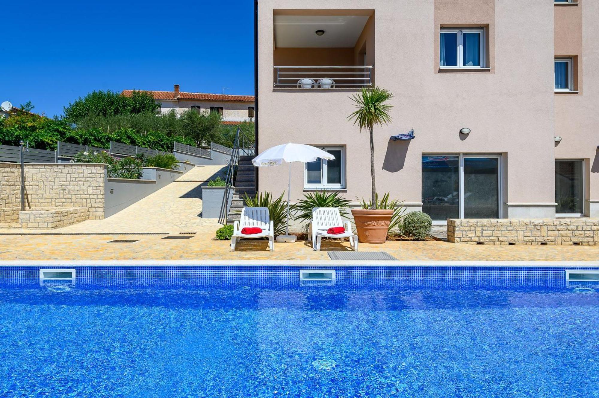 Stancija Amorozo 5 - Apartment N. 7 Πόρετς Εξωτερικό φωτογραφία